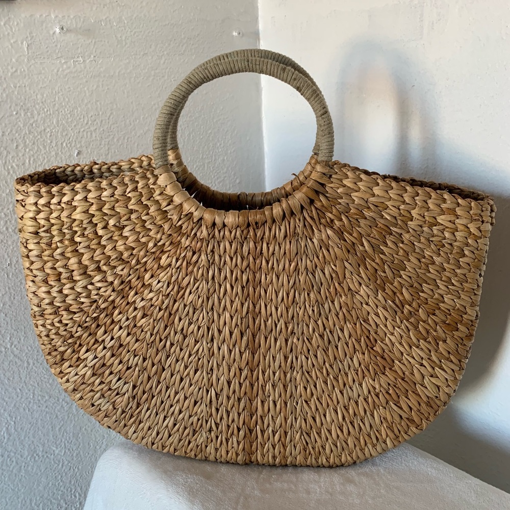 Straw Tote Bag